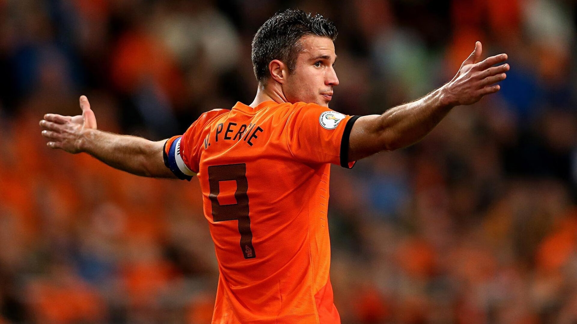 开云体育ios-意甲豪门对决，战术变化尽显球队智慧，意甲豪门排名