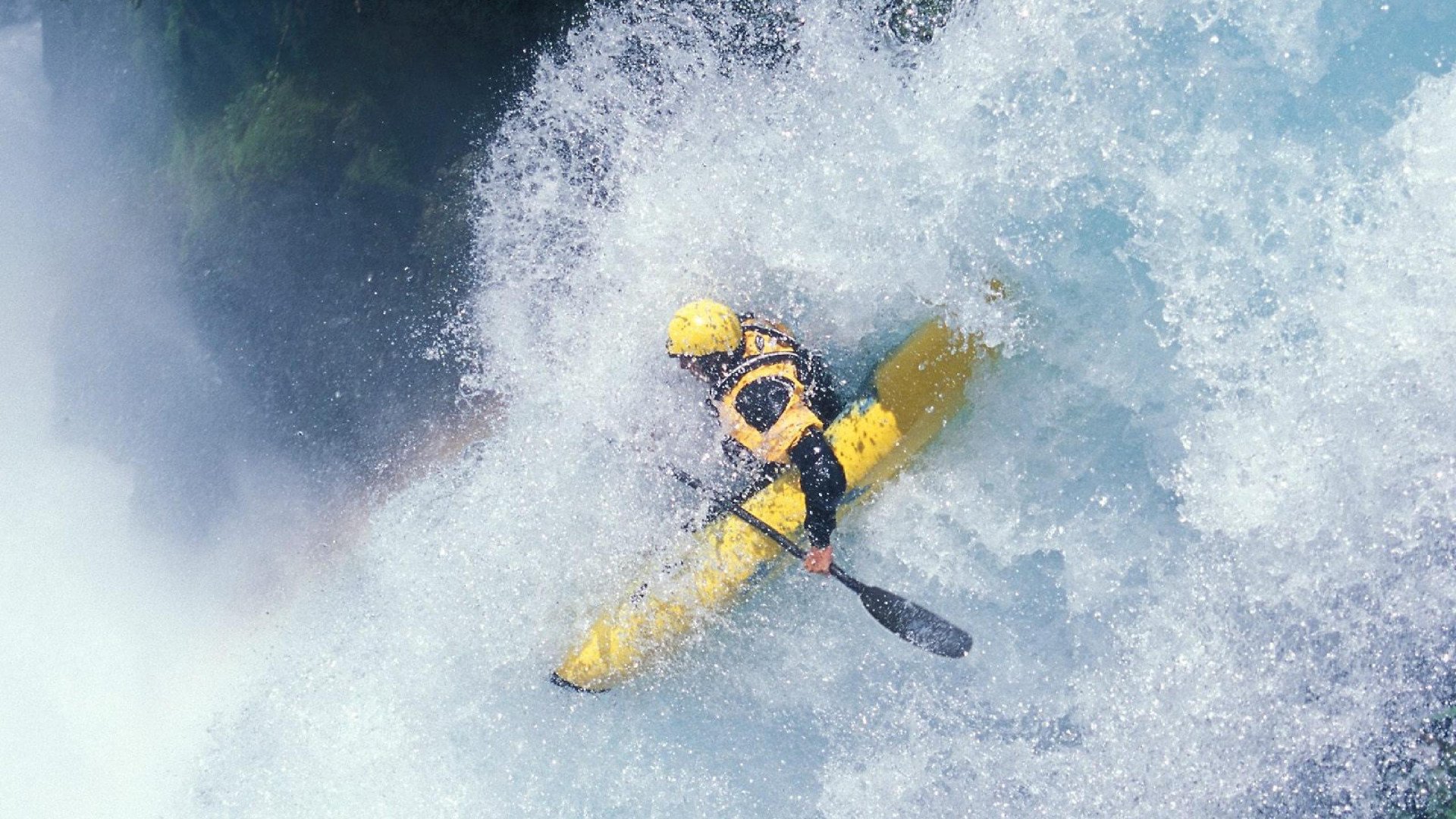 最萌球迷：他们的应援姿势火遍网络，篮球应援